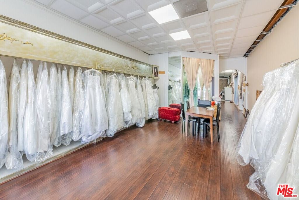 119 S Western Avenue