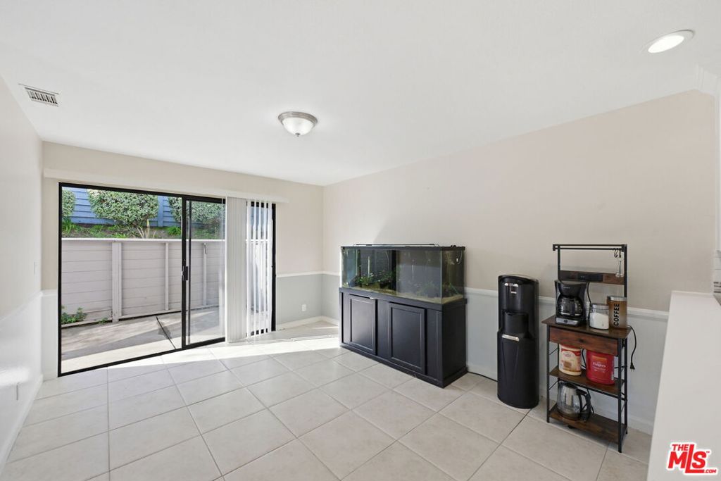 13091 Hubbard Street 5