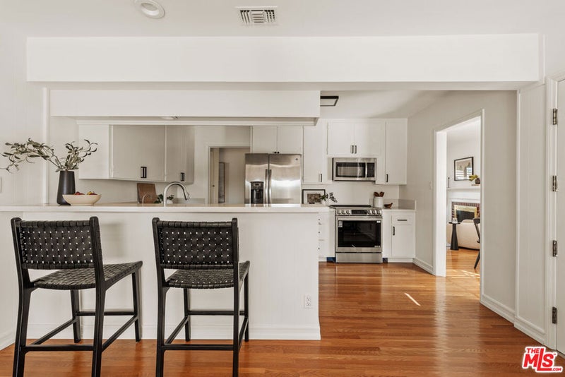 6444 W 87th Street