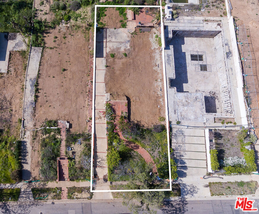 1041 Chautauqua Boulevard