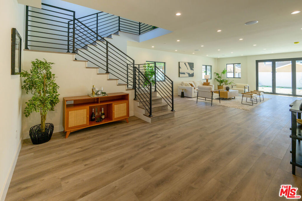 14254 Mccormick Street