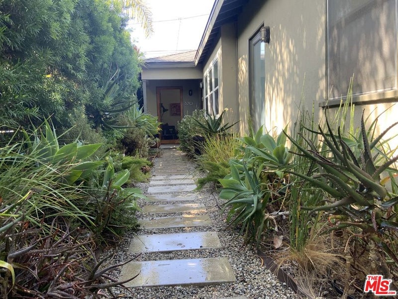 320 Grand Boulevard