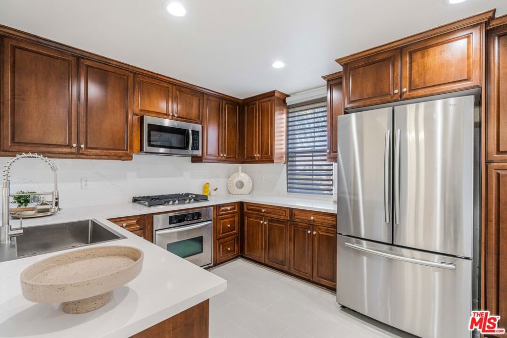 12975 Agustin Place 336