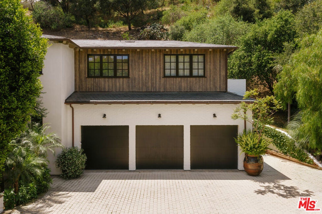 1105 Rivas Canyon Road