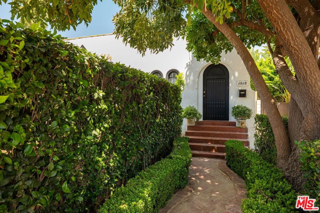 1018 Havenhurst Drive