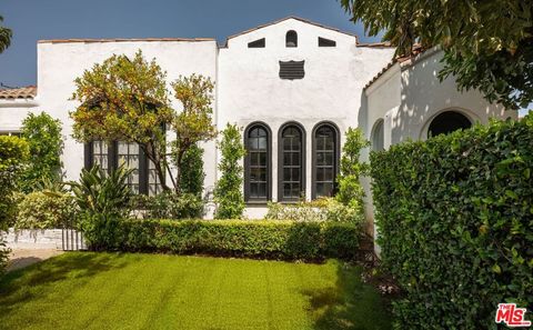 1018 Havenhurst Drive West Hollywood CA 90046