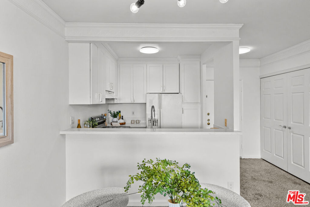 11645 Montana Avenue 335