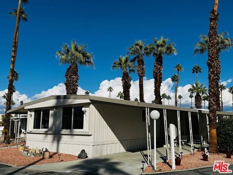 469 Coyote Cathedral City CA 92234