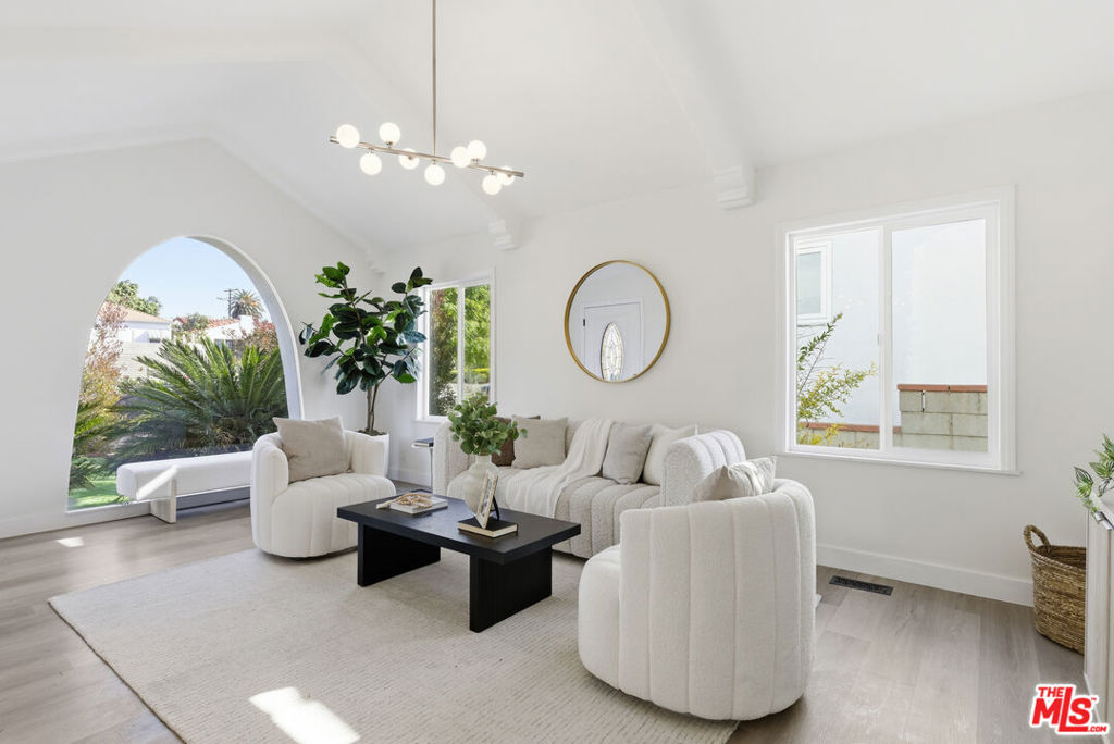 3652 Brunswick Avenue