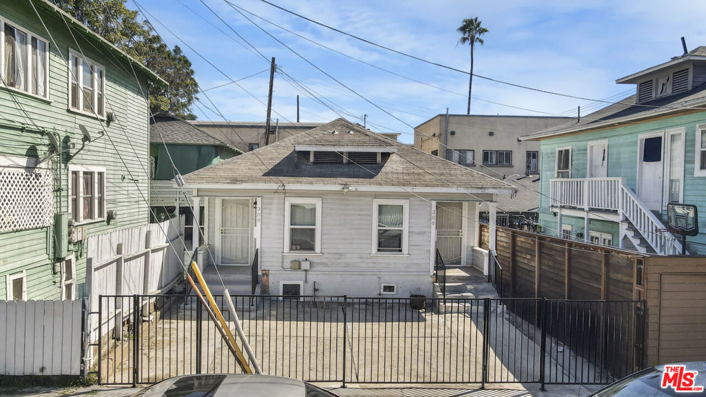 306 N Bixel Street