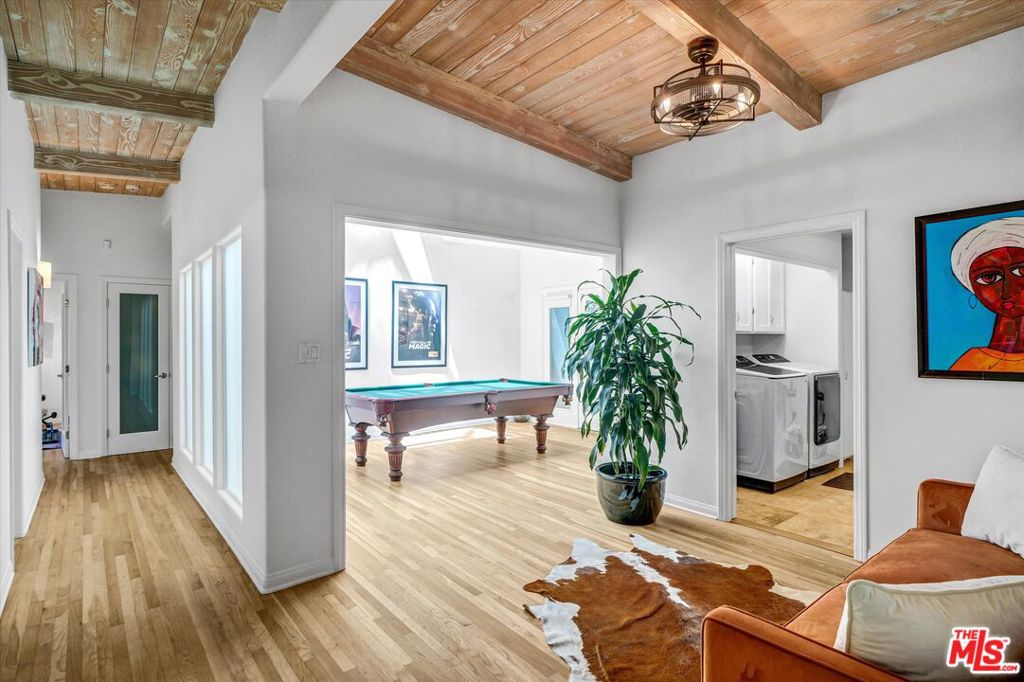 Properties 4 265 Redlands Street