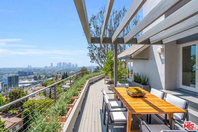 1394 Miller Drive, Los Angeles