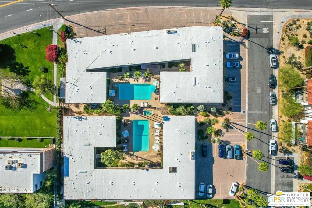 2290 S Palm Canyon Drive 1
