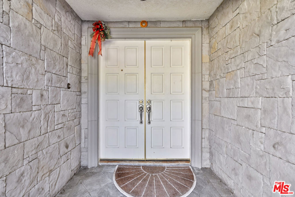 3258 Kirkham Drive
