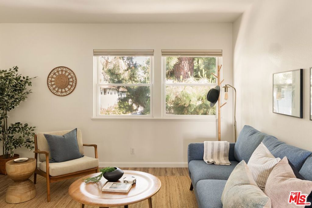 3641 Kalsman Drive 4