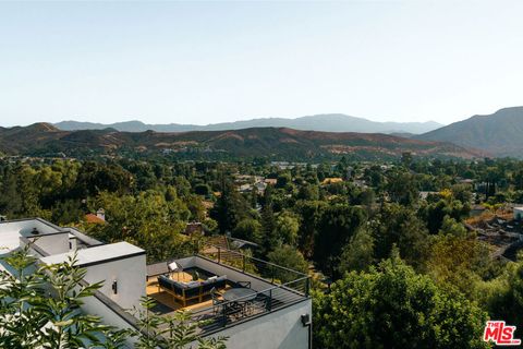 28333 Foothill Drive Agoura Hills CA 91301