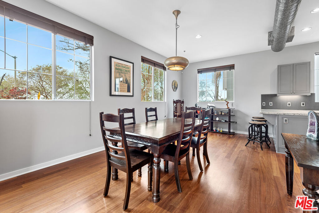 Properties 3 5300 Playa Vista Drive 12