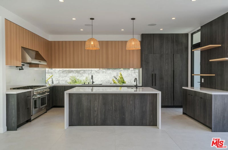 444 N Kings Road