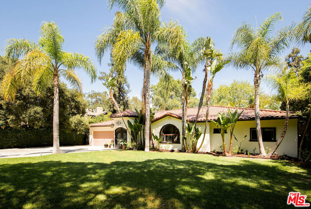 888 Linda Vista Avenue