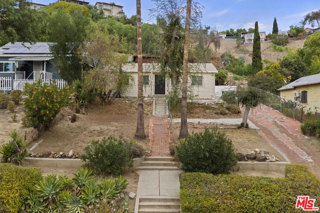 3165 Minnesota Street