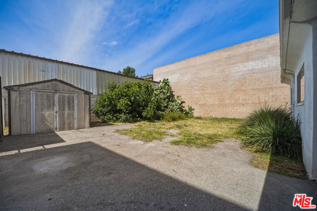 433 W Gardena Boulevard