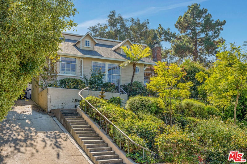 3331 Bennett Drive