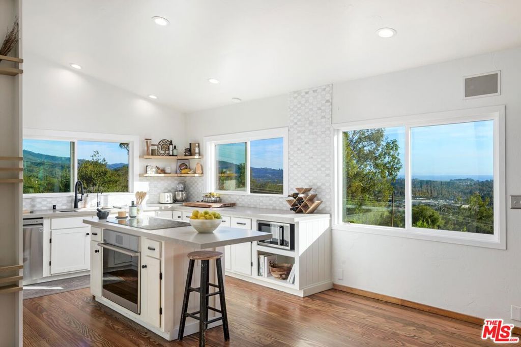 4488 Foothill Road