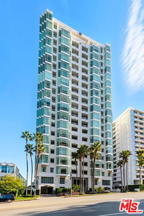 Properties 1 10380 Wilshire Boulevard 302