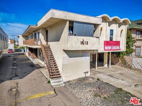 1513 Arlington Avenue Los Angeles CA 90019