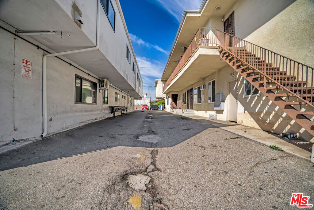 1513 Arlington Avenue