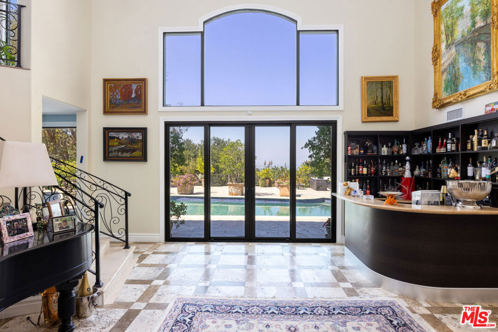 13355 Mulholland Drive