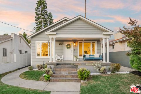 2325 Berkeley Avenue Los Angeles CA 90026