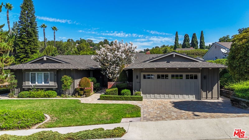 519 Papyrus Drive