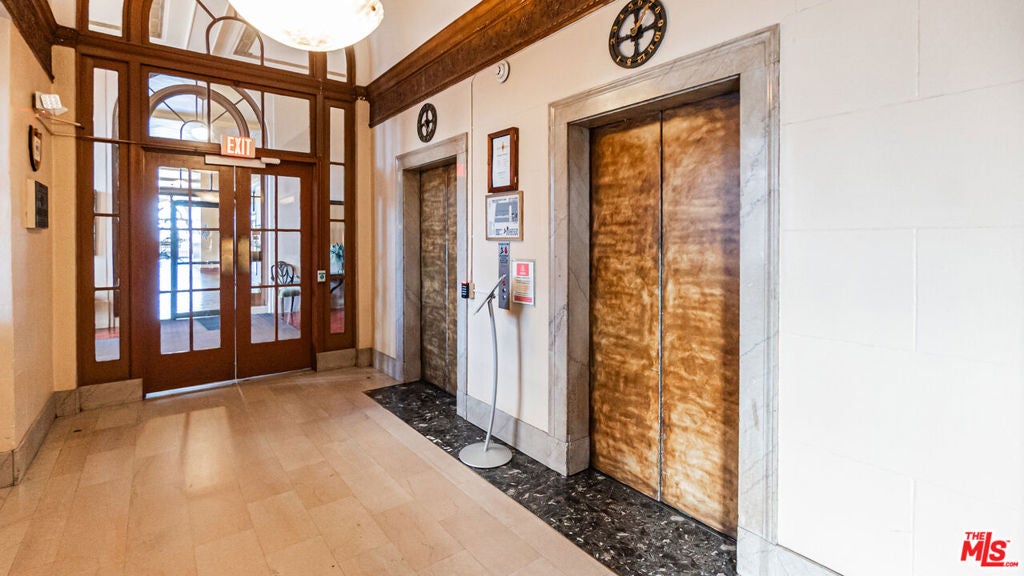 455 E Ocean Boulevard 502