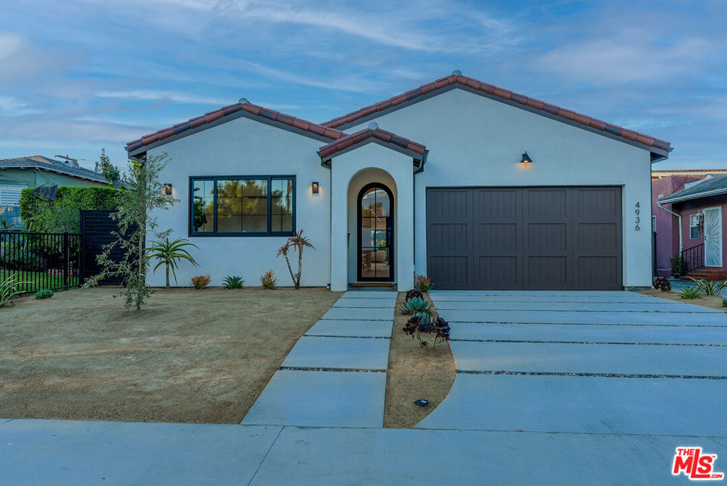 Properties 2 4936 Coolidge Avenue