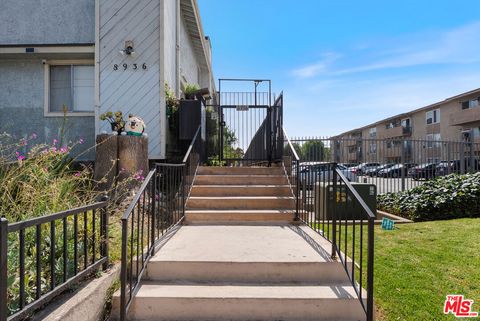 8936 Willis Avenue 11 Panorama City CA 91402
