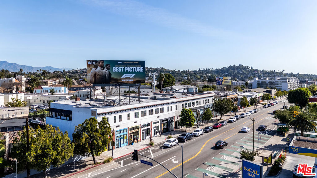 4673 Hollywood Boulevard