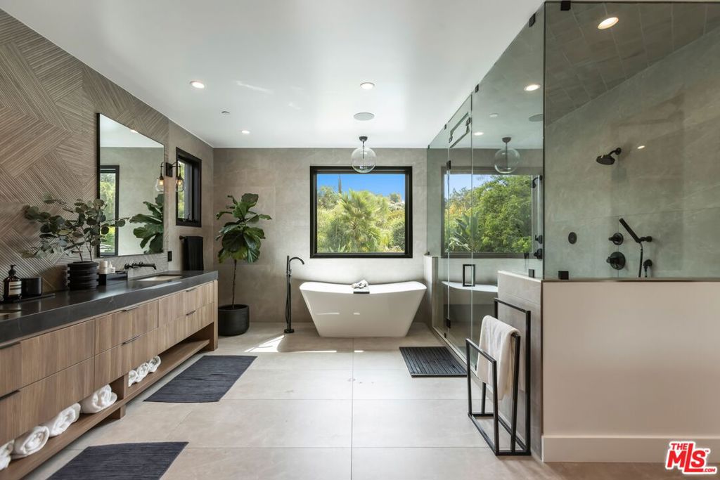 Properties 3 18938 Wells Drive