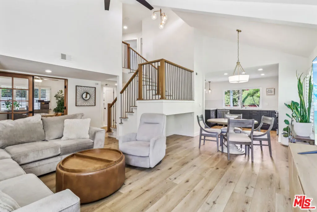 Carlsbad, California 92009, United States, 4 Bedrooms Bedrooms, ,3 BathroomsBathrooms,Residential,Active,160152