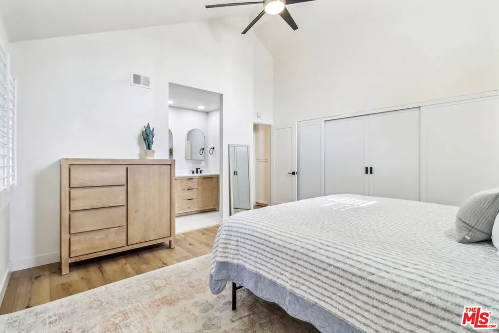 Carlsbad, California 92009, United States, 4 Bedrooms Bedrooms, ,3 BathroomsBathrooms,Residential,Active,160152