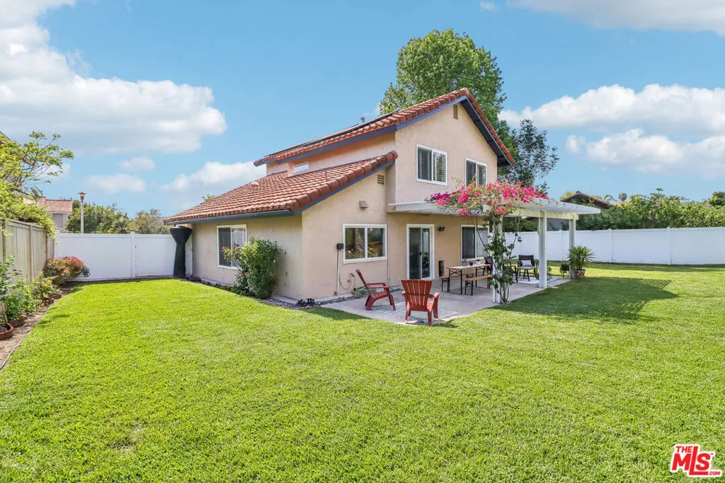 Carlsbad, California 92009, United States, 4 Bedrooms Bedrooms, ,3 BathroomsBathrooms,Residential,Active,160152