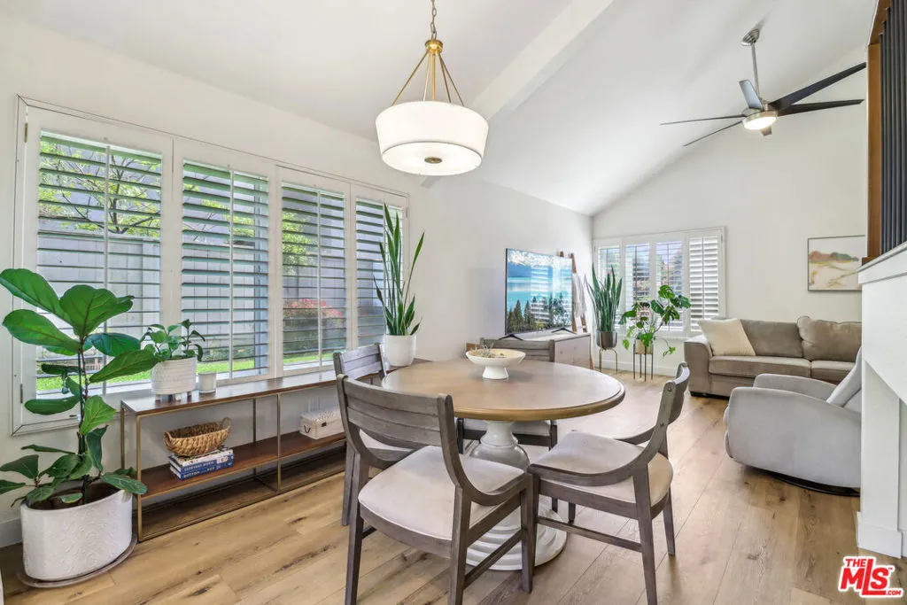 Carlsbad, California 92009, United States, 4 Bedrooms Bedrooms, ,3 BathroomsBathrooms,Residential,Active,160152