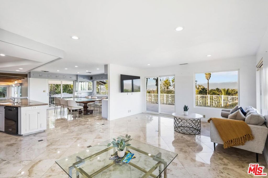 2357 Knob Hill Drive