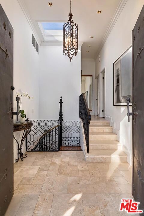 2806 Nichols Canyon Road