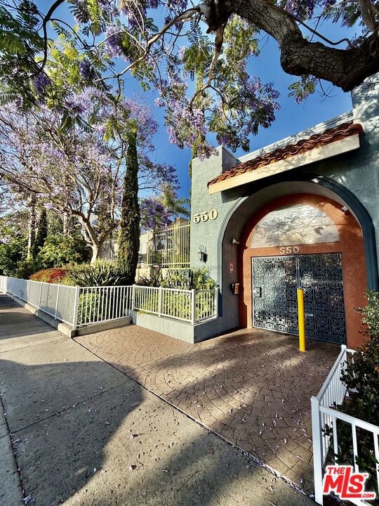 550 Orange Avenue 337