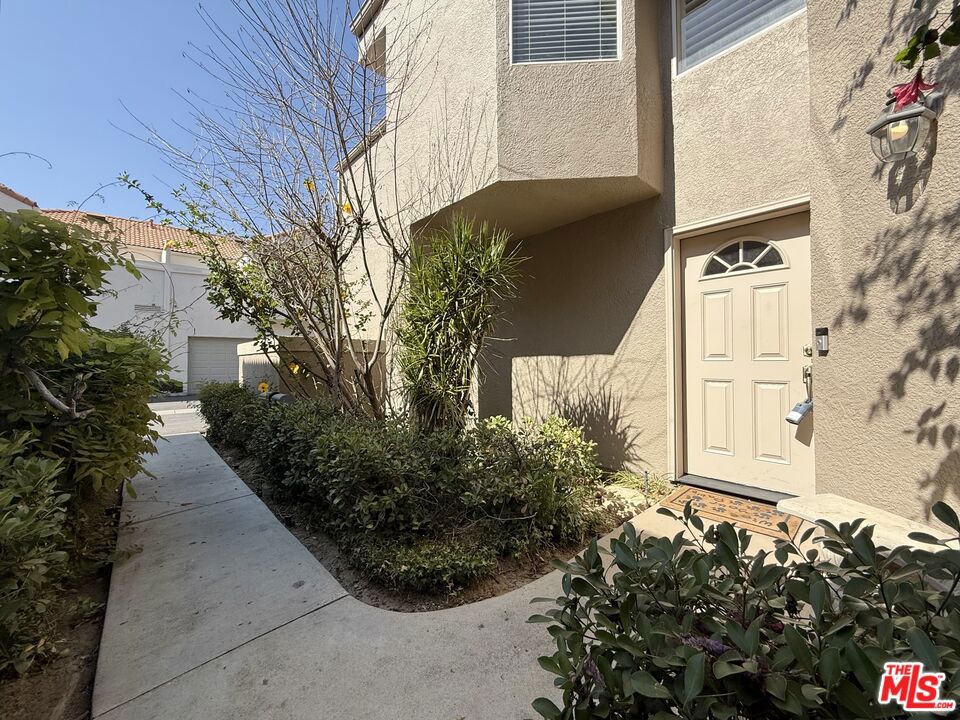 22208 Frontier Place