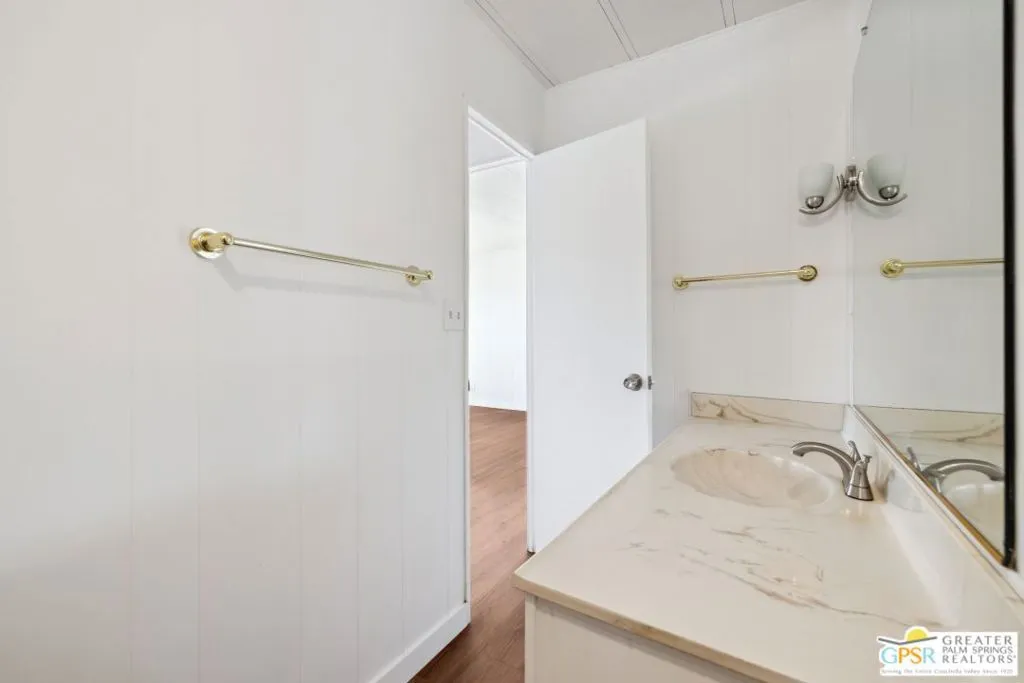 Cathedral City, California 92234, United States, 2 Bedrooms Bedrooms, ,2 BathroomsBathrooms,Residential,Active,237393