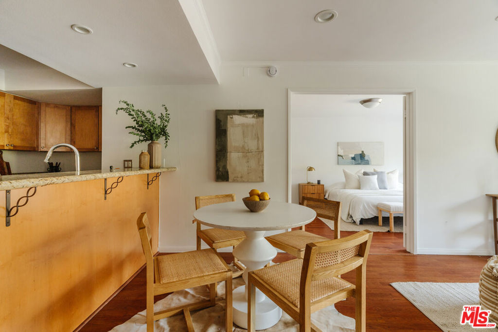 Properties 2 2700 Cahuenga Boulevard 4107