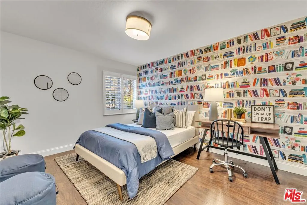 Encino, California 91436, United States, 4 Bedrooms Bedrooms, ,4 BathroomsBathrooms,Residential,Active,242843