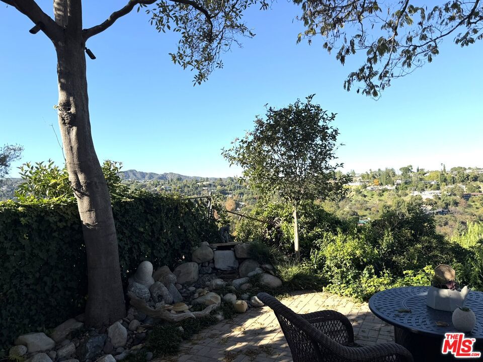 15570 Briarwood Drive